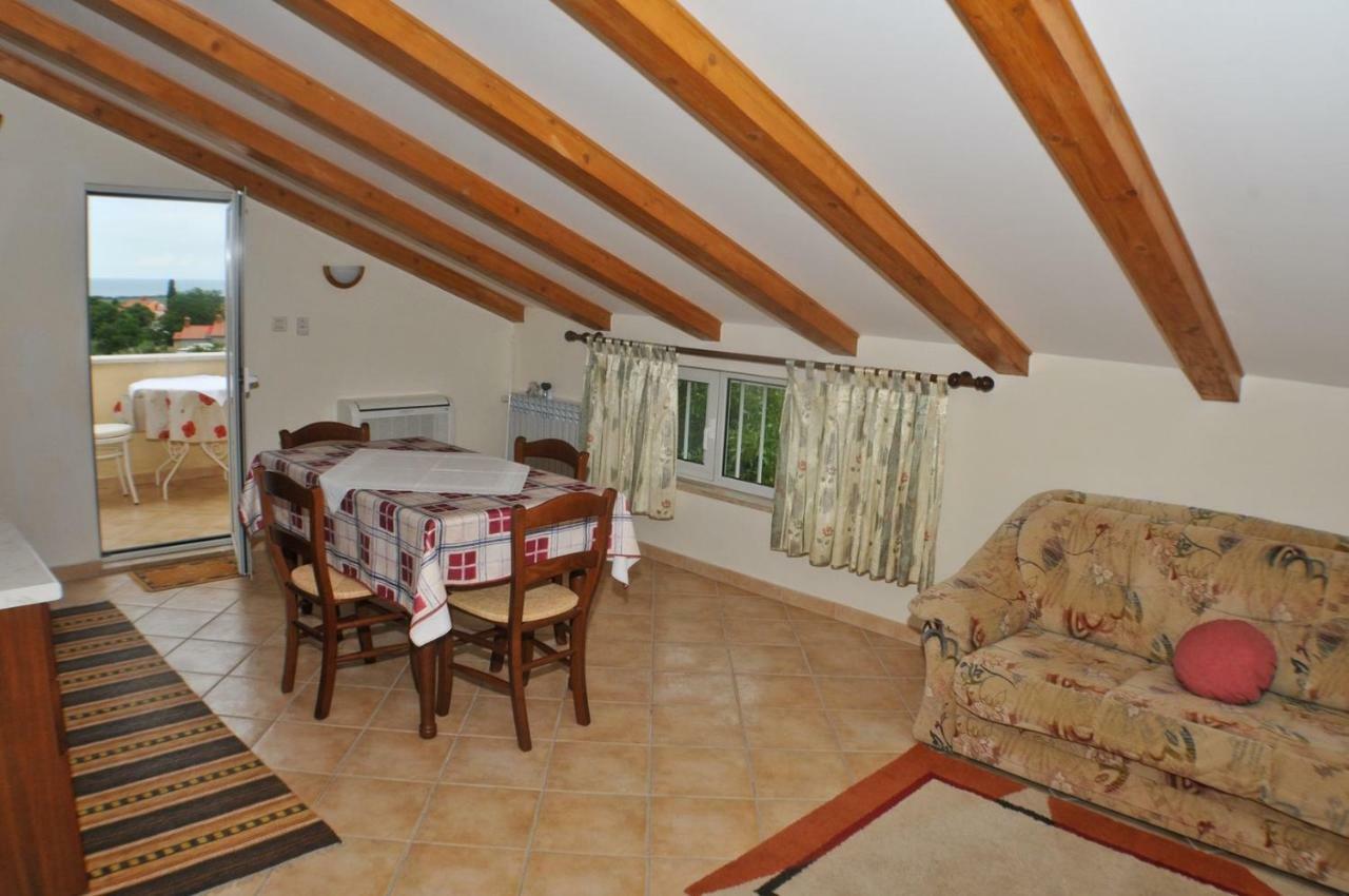 Haus Liliana Hotel Tar-Vabriga Екстериор снимка